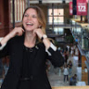 Meet your Posher, Alyson